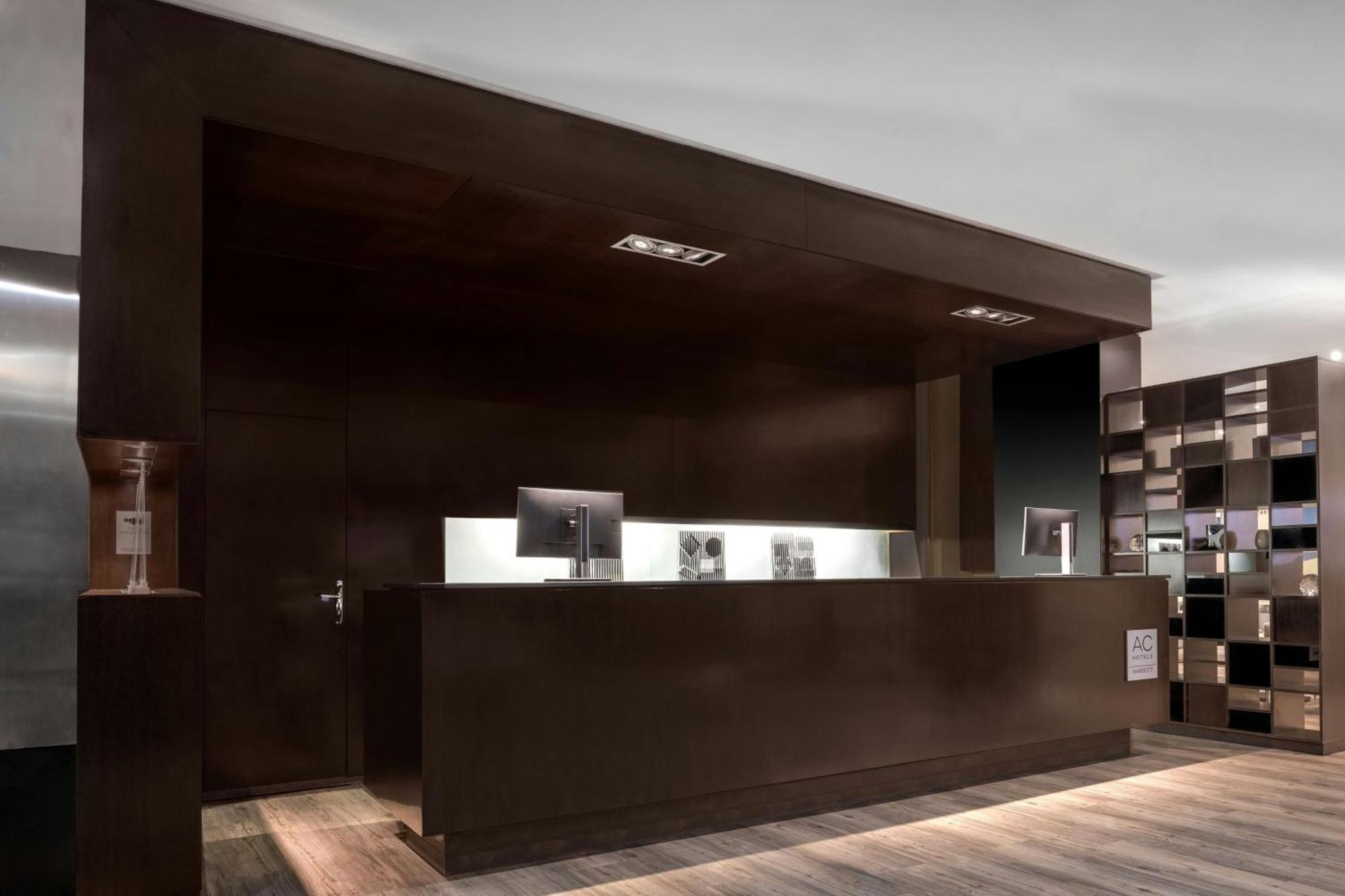 Ac Hotel Zamora By Marriott Екстериор снимка